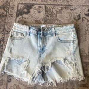 Light wash cello denim jean shorts